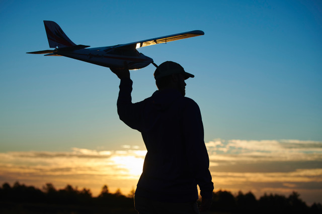 Test, Train, and Defend with Confidence Red Six, an SPA Company